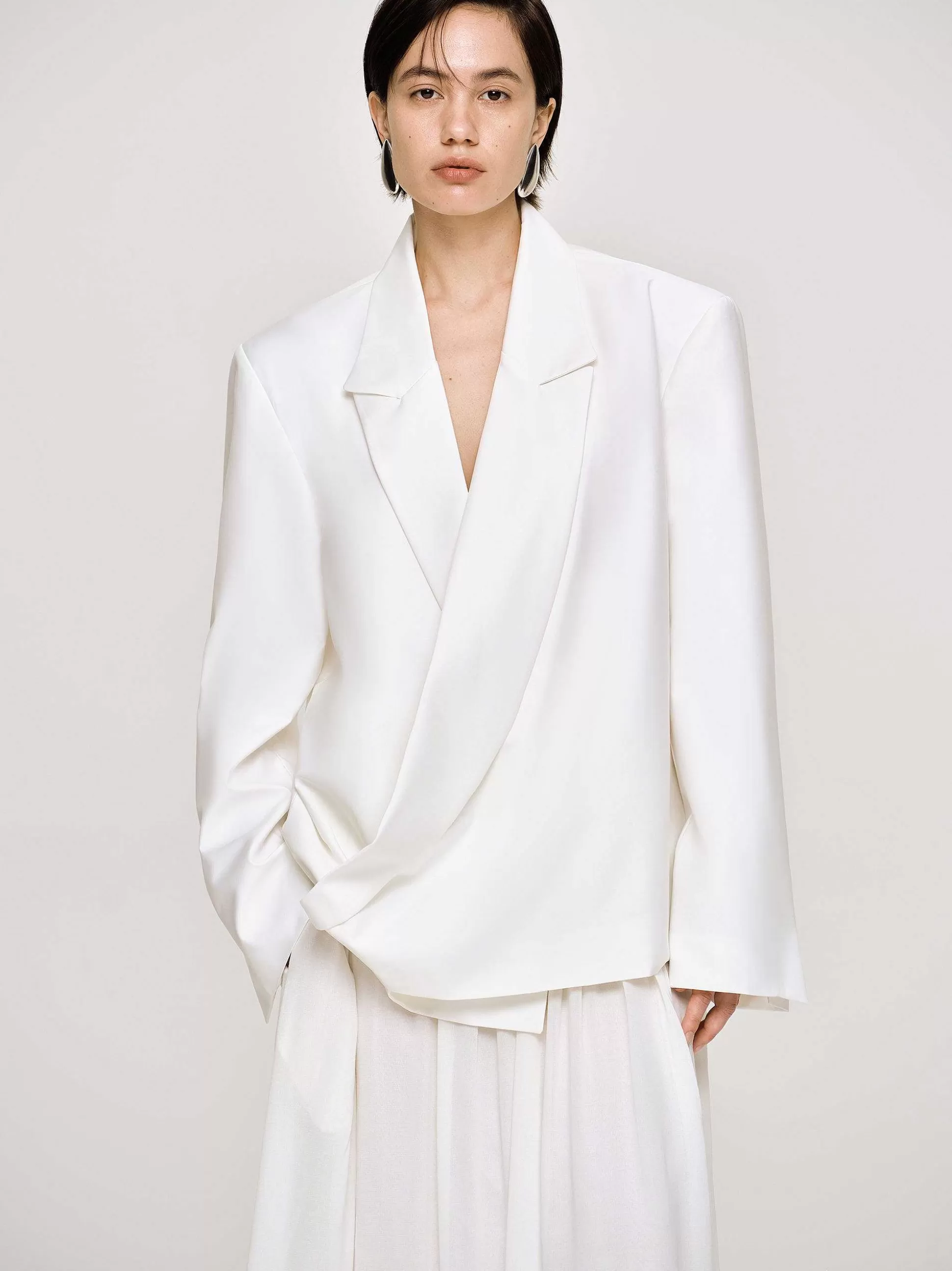 Women Source Unknown Accessories-Baia Boxy Wrap Blazer, White