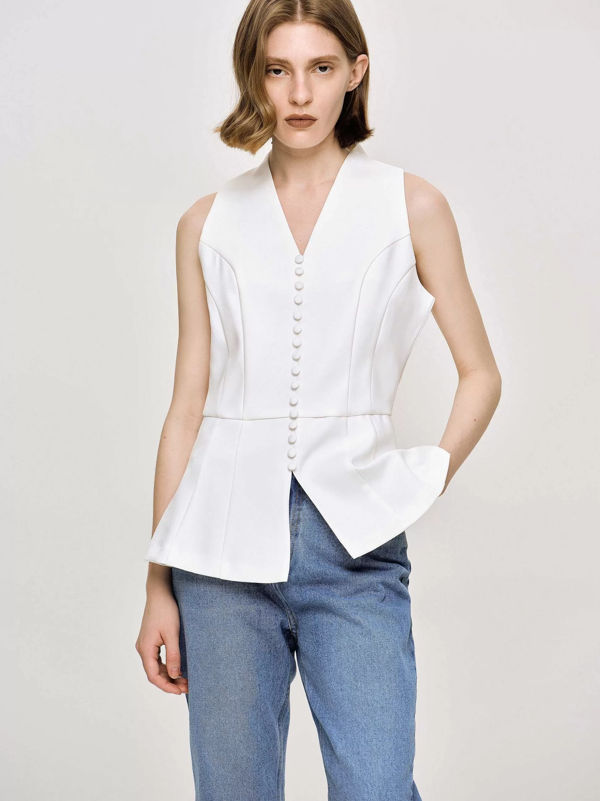 Women Source Unknown Clothing-Flared Button Vest, White