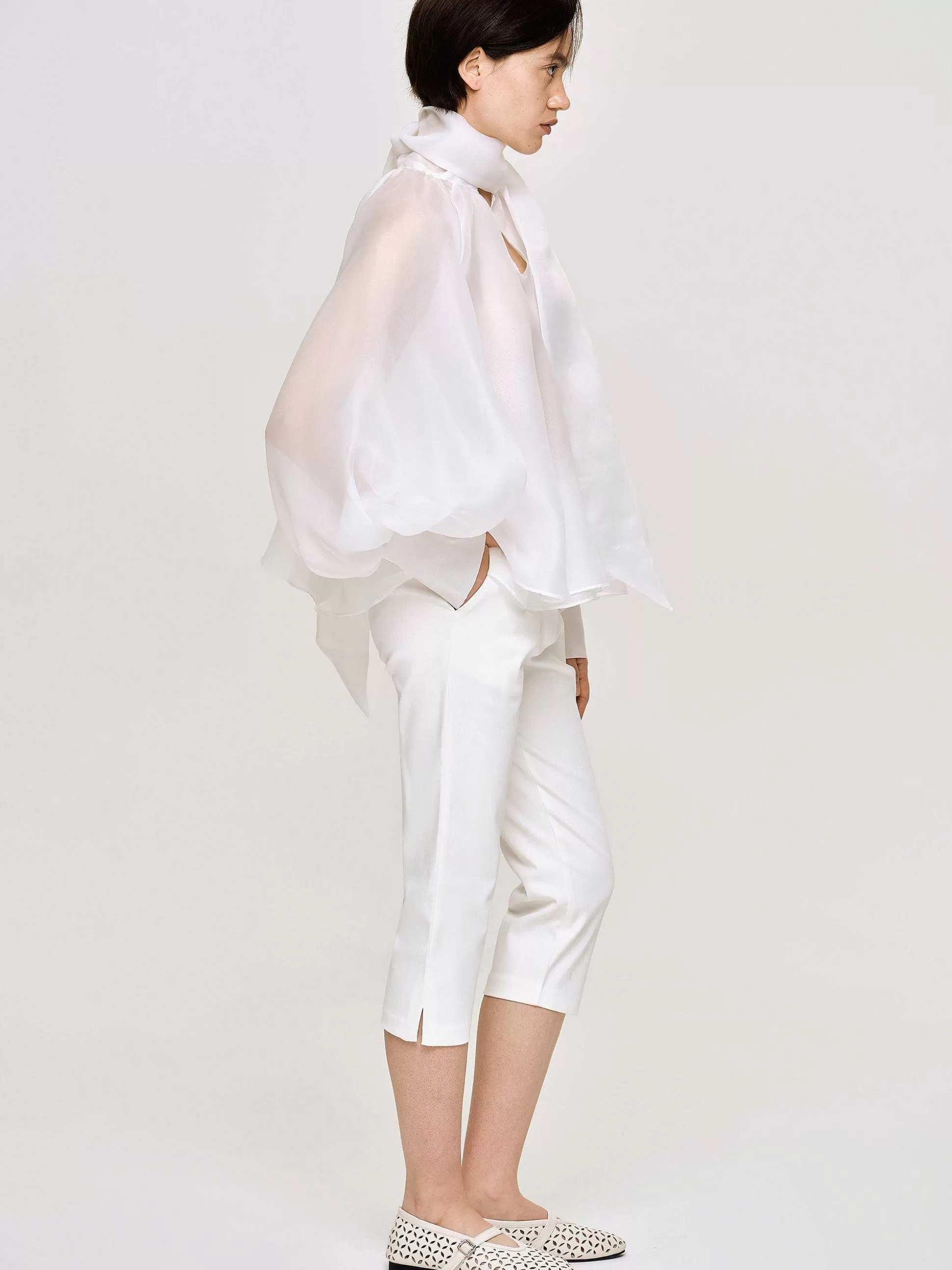 Women Source Unknown Bottoms-Slim Capri Pants, White