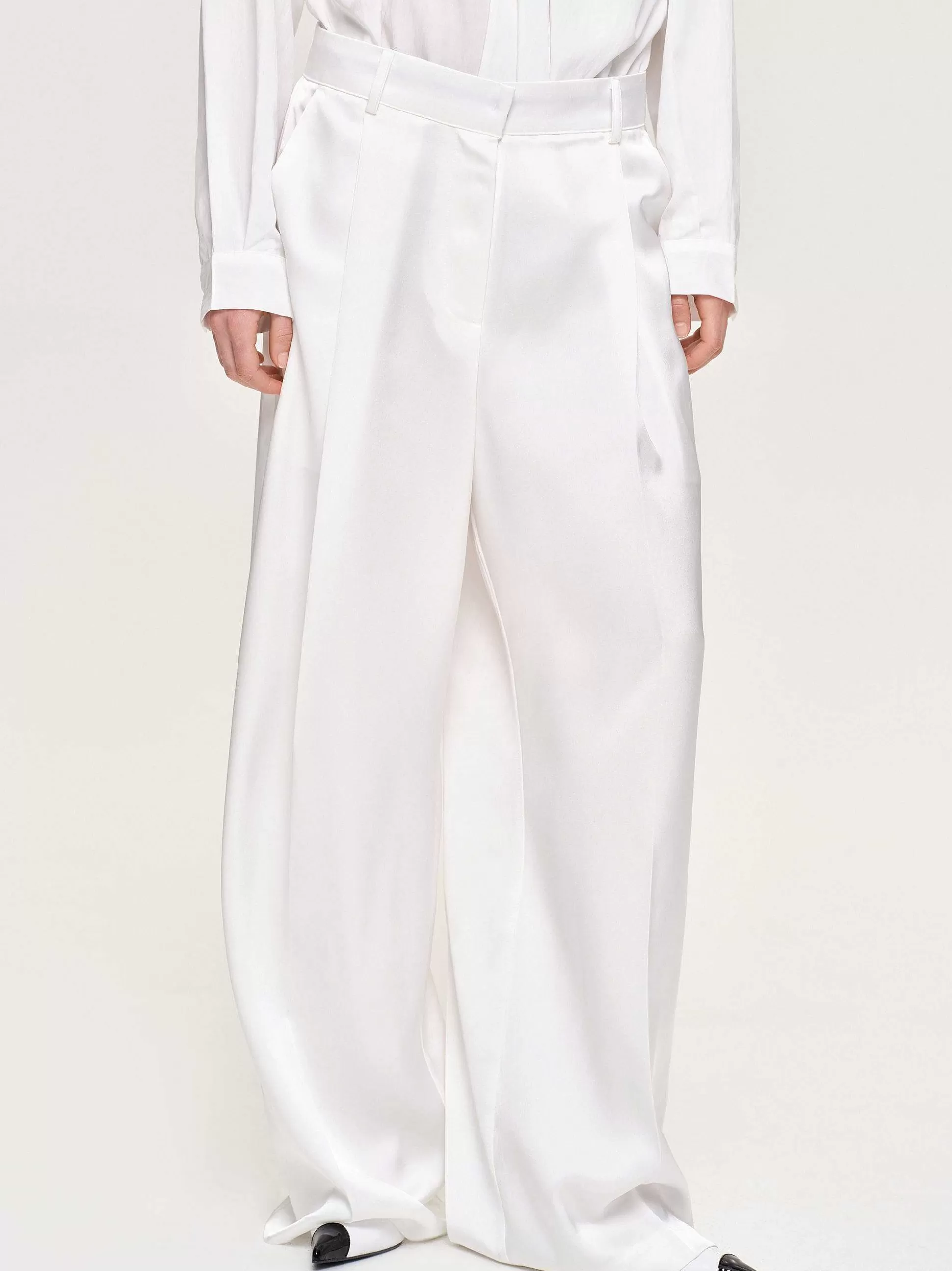Women Source Unknown Clothing-Taiamo Fluid Satin Trousers, White