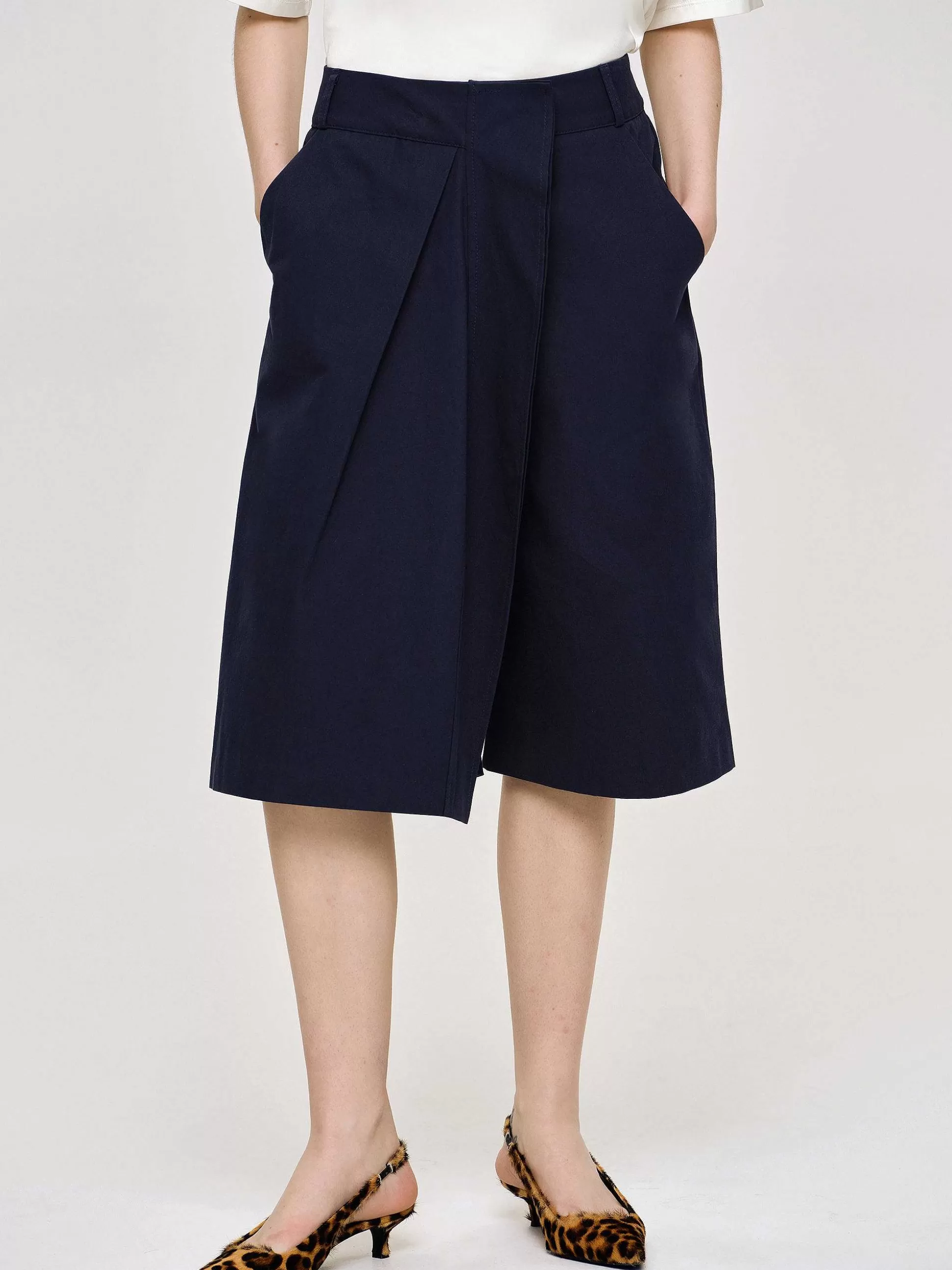 Women Source Unknown Clothing-Wrapped Cotton Shorts, Navy